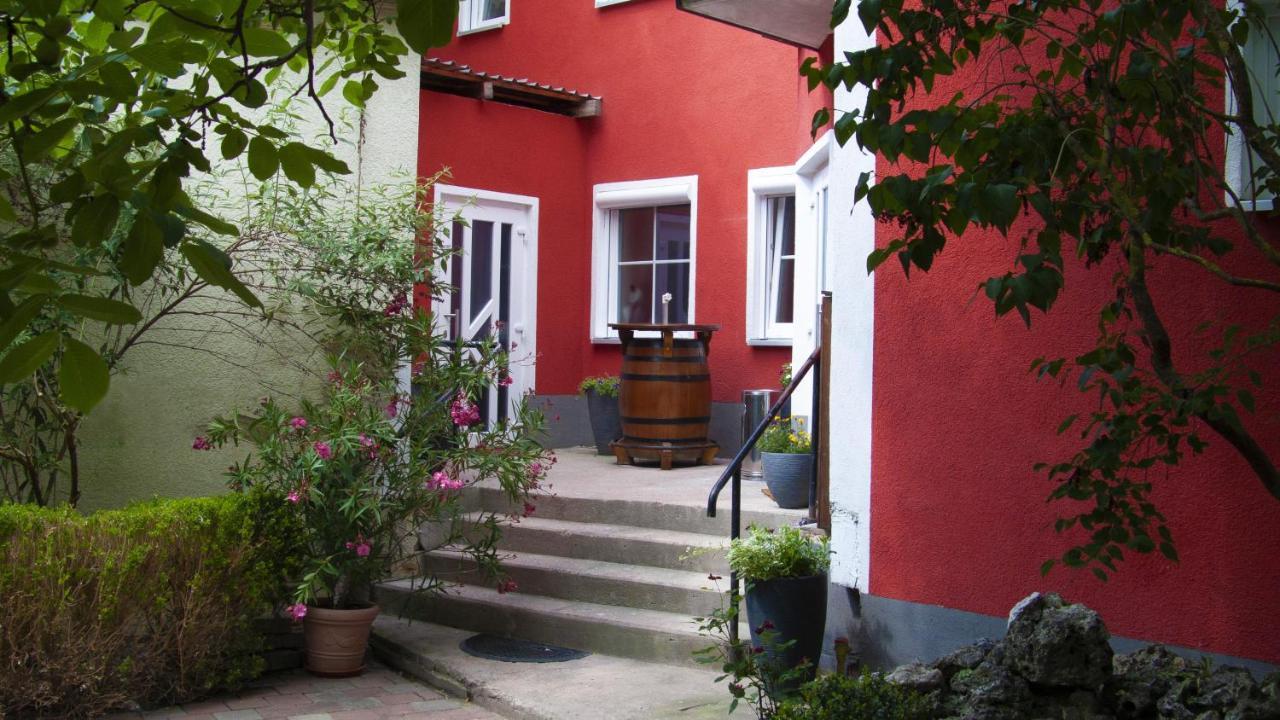 Apartmenthaus "Zum Birnbaum" Rosstal Exterior photo